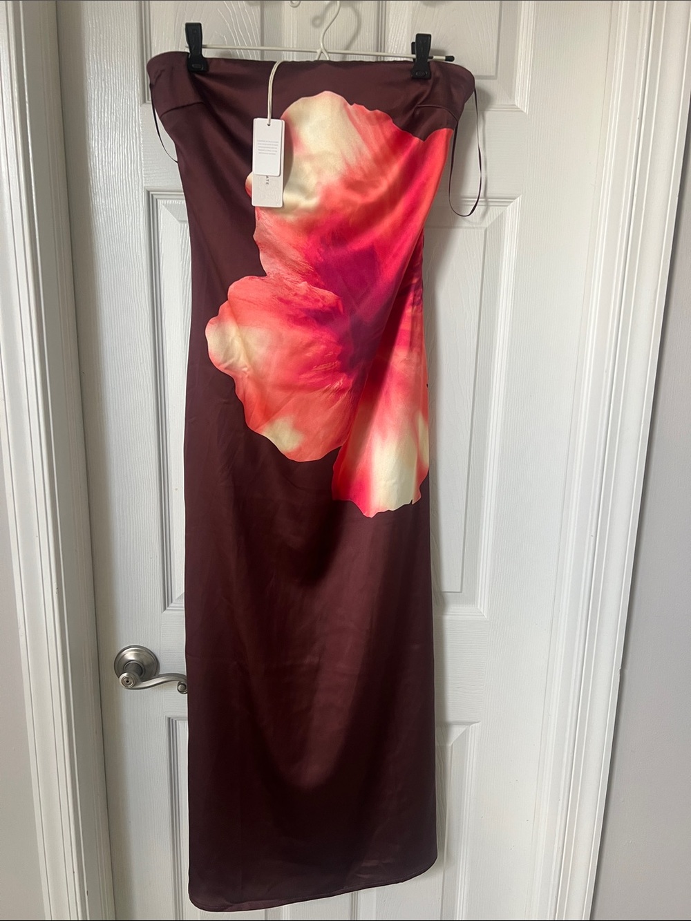 NWT | Altar'd State Rayana Strapless Dress in Wine with Coral Bloom, Size S